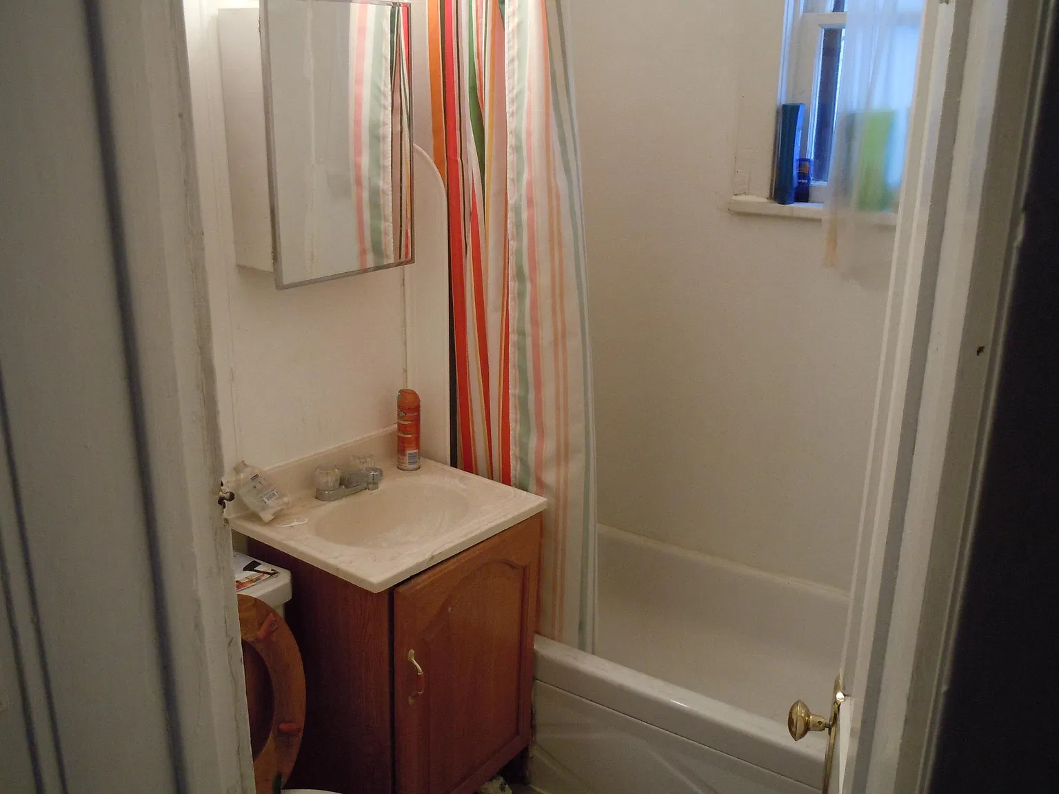 3 bed, $1,400 — Photo 4