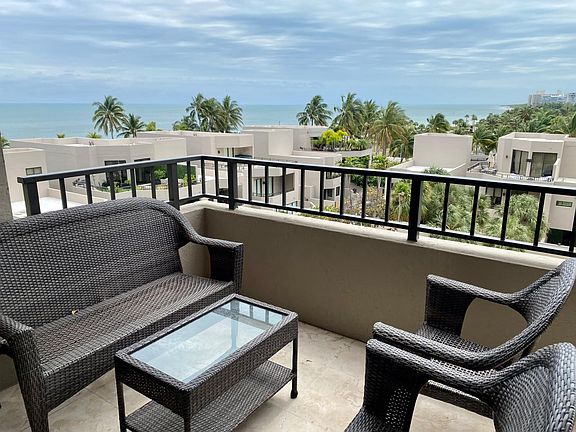 2nd image of 201 Crandon Blvd APT 541