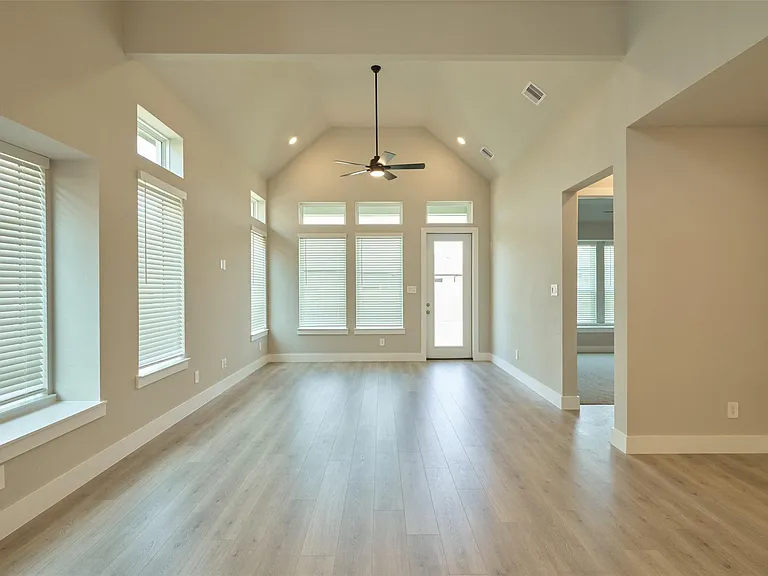 20730 Open Range Ct — Photo 9