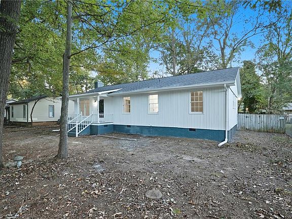 2nd image of 1234 Kenwood Dr