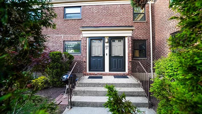 1st image of 219-15 75th Ave #L