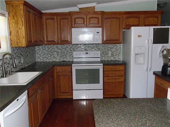 5th image of 29191 County Road 1410