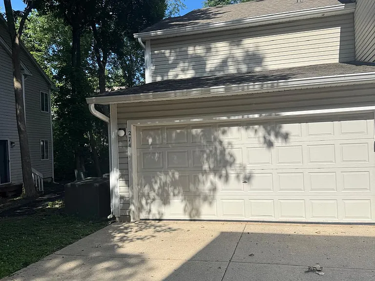 274 W Treehouse Ln — Photo 3