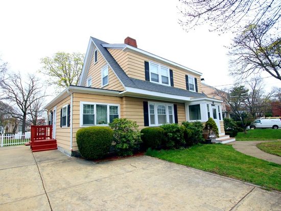 106 Elm St Quincy Ma 02169 Zillow