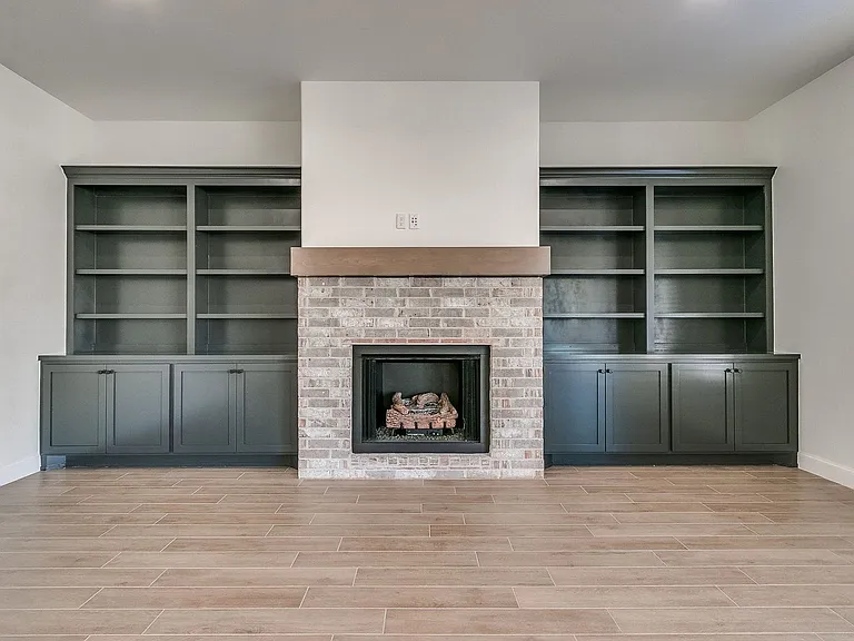 4405 Las Colinas Ln — Photo 7
