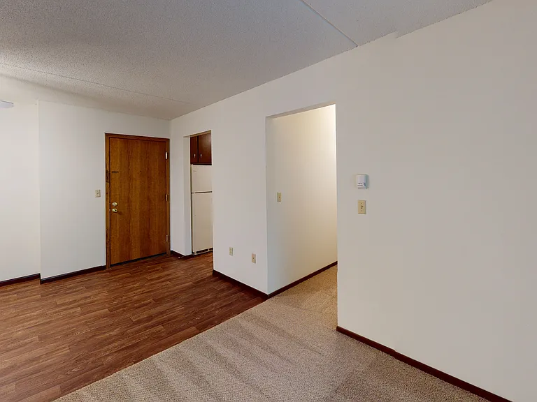 Salem Green Apartments — Photo 15