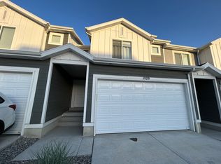 1929 N Iris Ct, Tooele, UT 84074