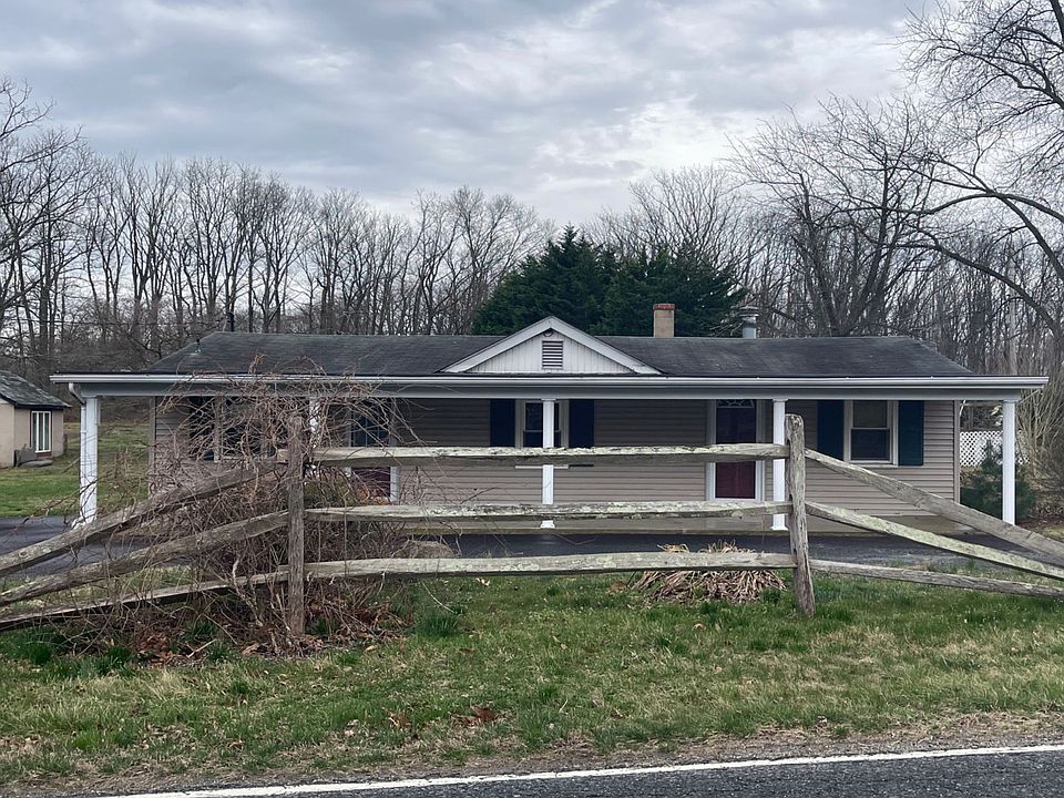 1st image of 160 Linton Run Rd