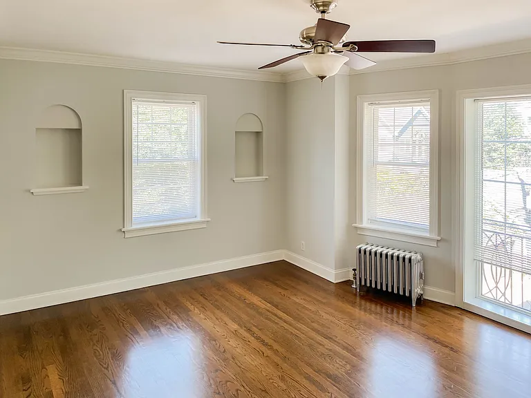 4838 1/2 N Paulina St #2W — Photo 1