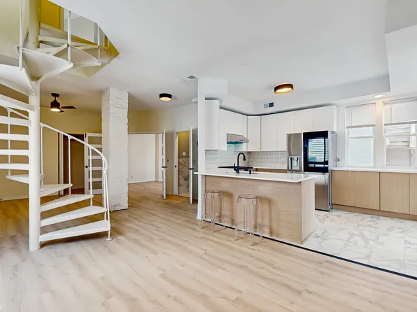 2430 N Southport Ave APT 2R, Chicago, IL 60614