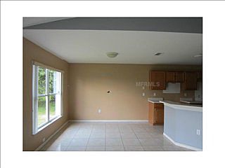 3rd image of 530 Finch Ln