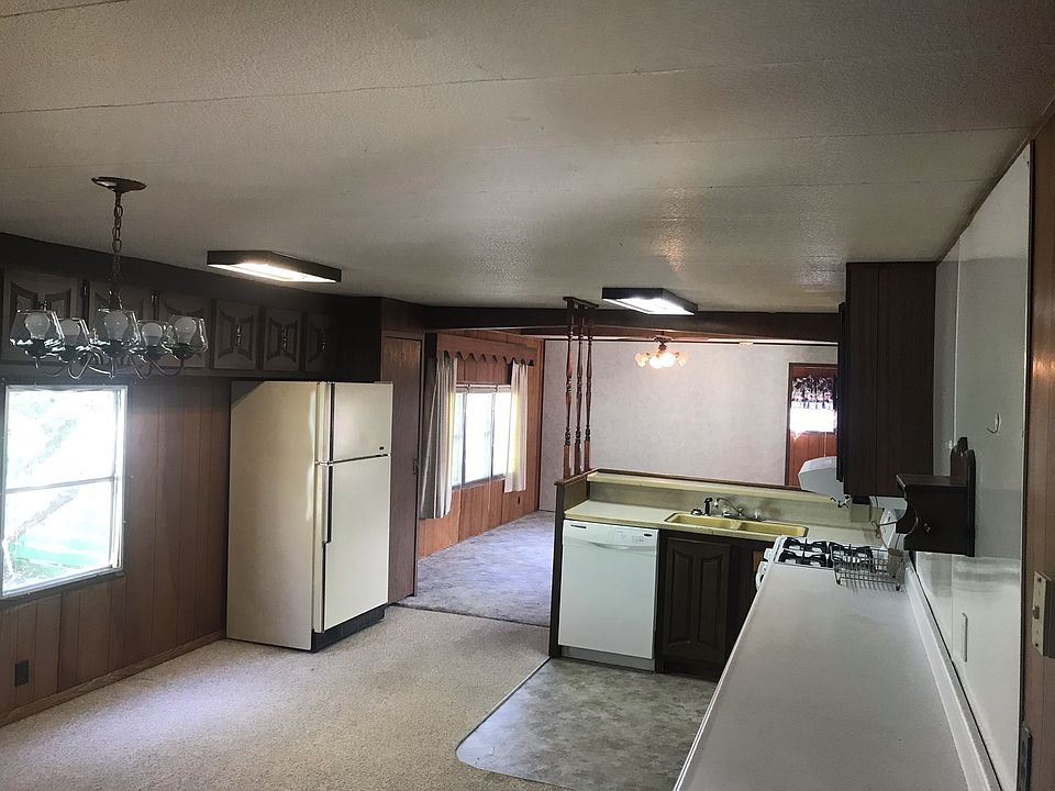 Cottonwood Village LLC 10 9th Ave NW Havre MT Zillow