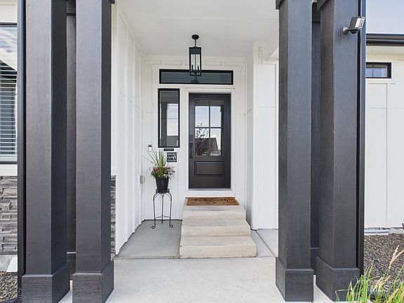 4th image of 11447 W Capriccio St