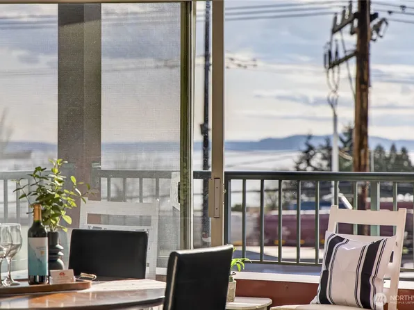 524 6th Avenue W #110, Seattle, WA 98119