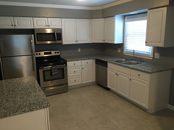 5th image of 504 Austin Smith Dr