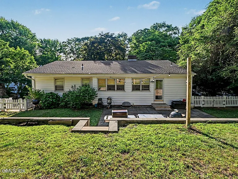 20 Meyer Pl — Photo 34