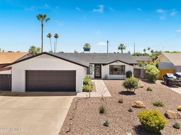 8525 E Bonnie Rose Ave