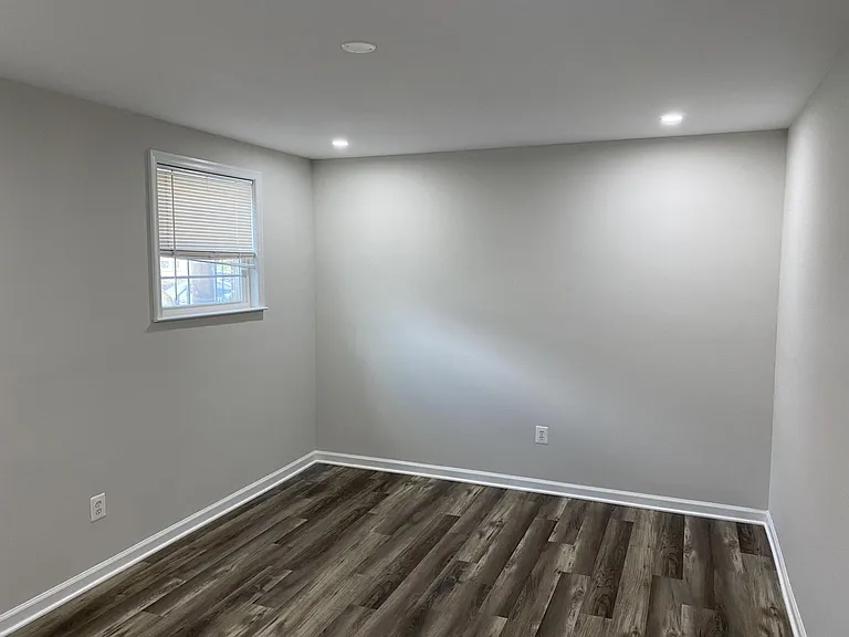 8152 Larkin Ln — Photo 17