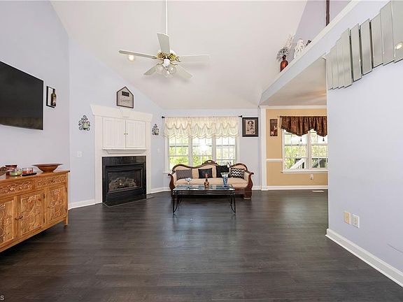 4th image of 5125 Old Plantation Cir