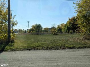 5053 N Saginaw St, Flint, MI 48505