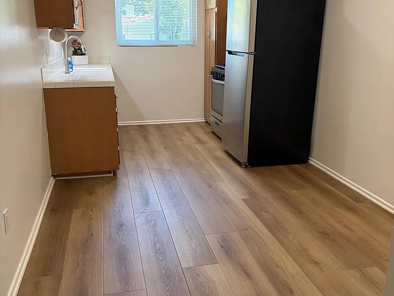 1610 De La Vina St #2 — Photo 6
