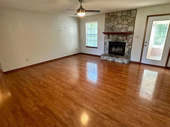 5th image of 9956 Candlestick Ln