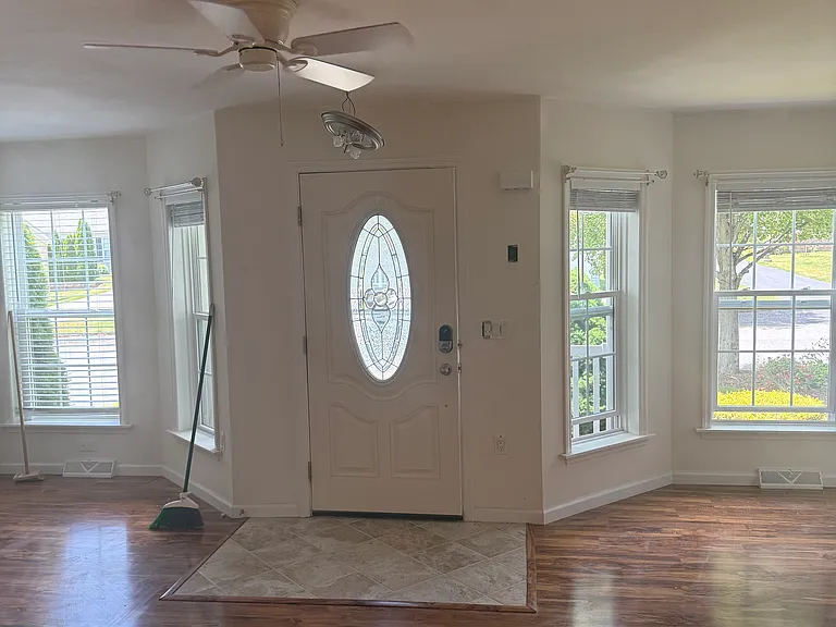 Casa Bella Way — Photo 2