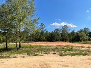 157 W Bach Dr, Defuniak Springs, FL 32433