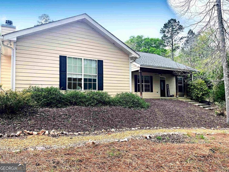 1st image of 221 Sebastian Dr