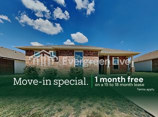 1513 Marvin Gdns, Lancaster, TX 75134
