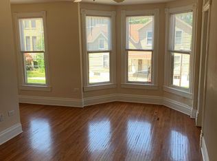 317 Du Page St APT C, Elgin, IL 60120