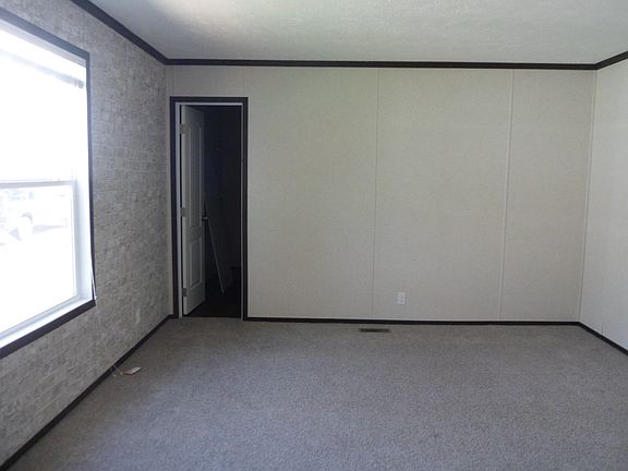 Master Bedroom & Closet