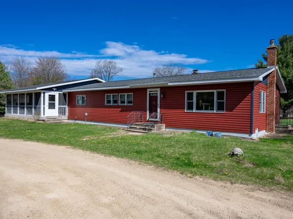 W5254 McNally Rd, Necedah, WI 54646