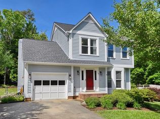 16 N Leslie Ln, Asheville, NC 28805