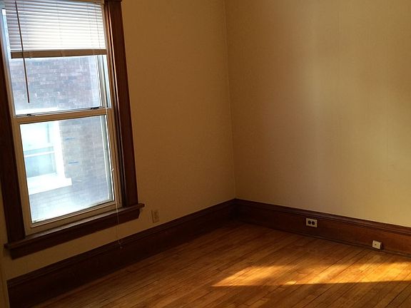5th image of 315 N Paterson St #14652729