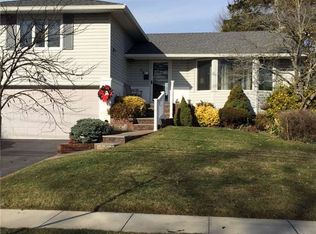 22 Lake Shore Blvd, Massapequa, NY 11758