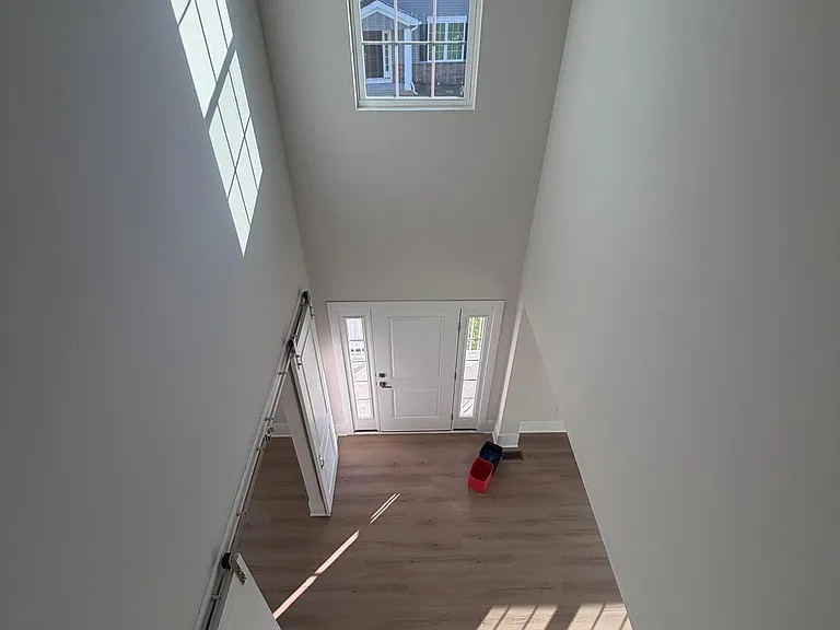 1404 Justin Dr — Photo 13