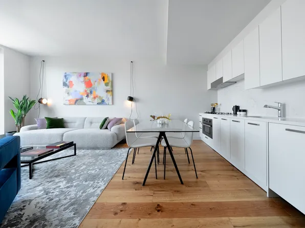 180 Broome Street 1704 image 1 of 12