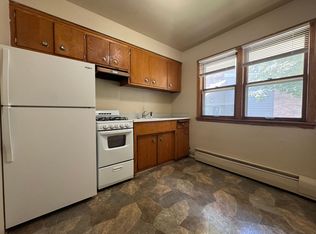 616 Ivy Ave E, Saint Paul, MN 55130