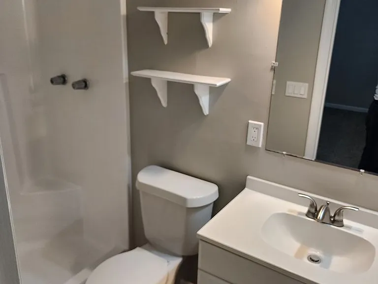 1336 Whitfield Park Dr — Photo 16