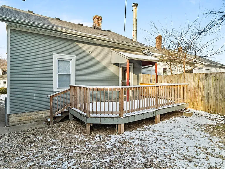 504 Montana Ave — Photo 8