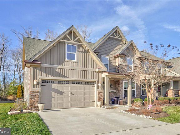 4th image of 36427 Bunker Ct #156