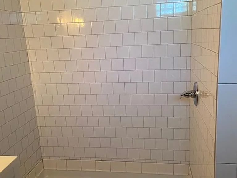 222 S Minerva Ave — Photo 12