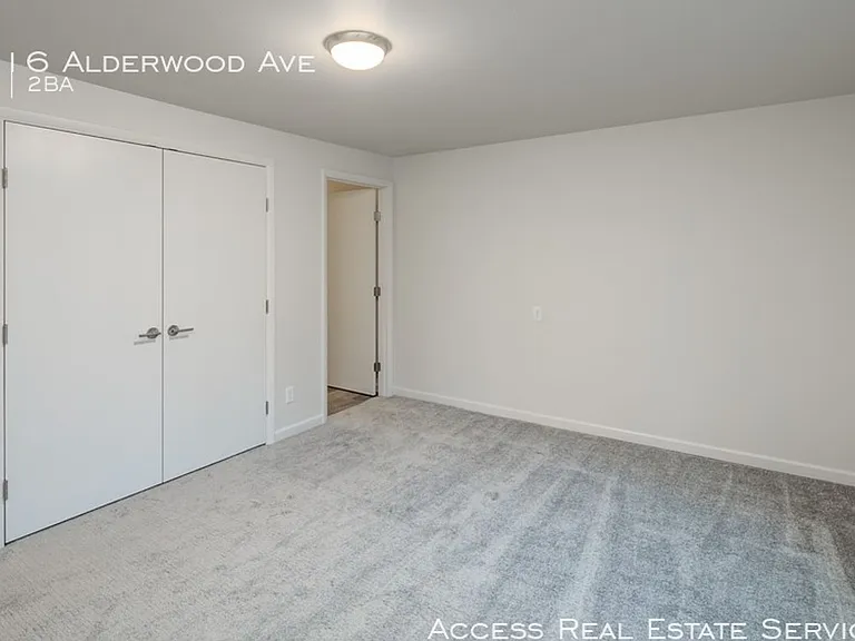 2916 Alderwood Ave — Photo 14