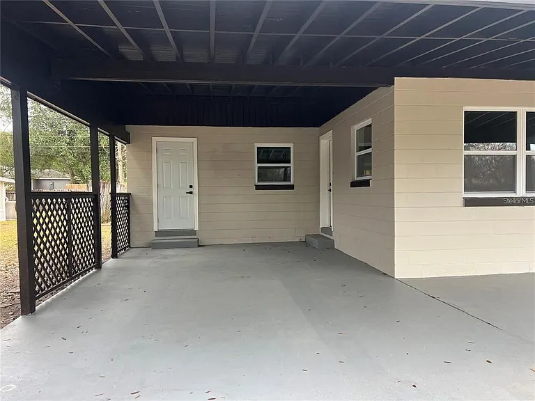 1809 Chase Ave — Photo 3