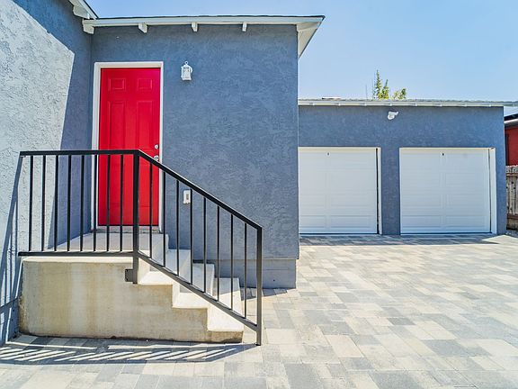3rd image of 4477 Palm Ave