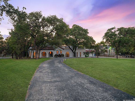 5th image of 4103 SUMMER BREEZE LN