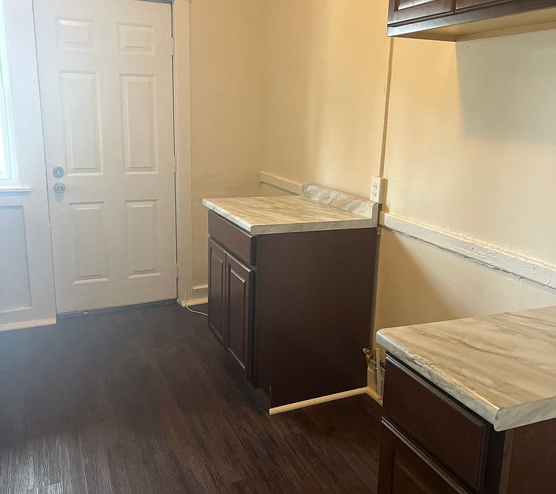 2nd image of 1442 E 115th St #4
