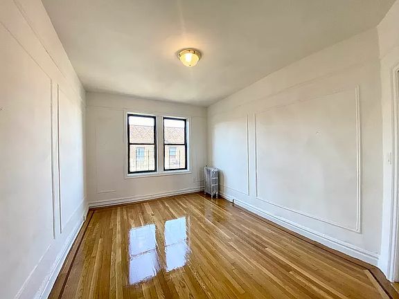 4th image of 3820 Waldo Ave APT H4