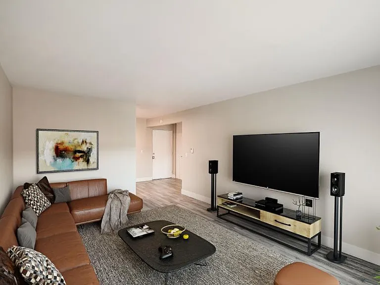 1629 E Woodmen Rd — Photo 3